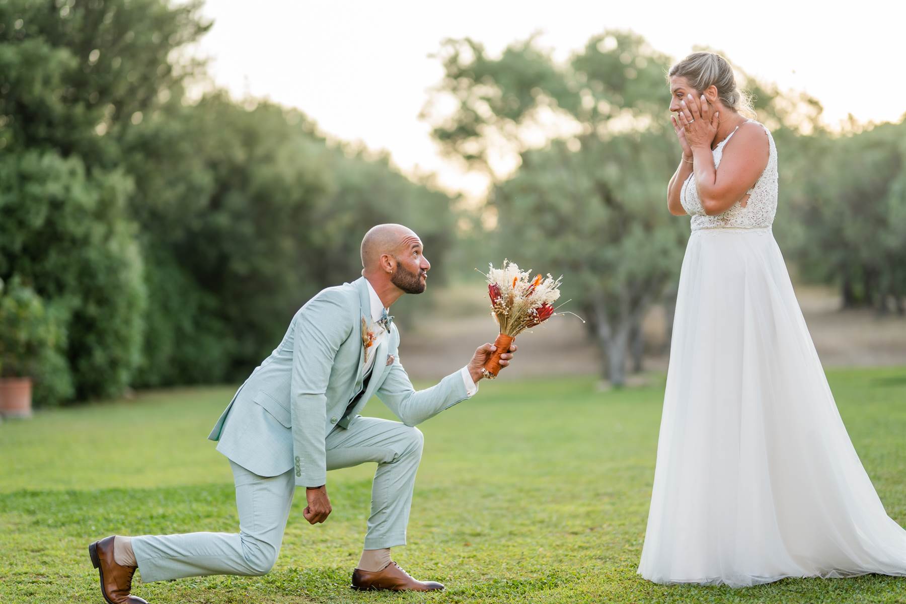 Votre Photographe de Mariage à Marseille et Aix-en-Provence : L’Art d’Immortaliser l'Émotion sans Compromis 17 Votre Photographe de Mariage à Marseille et Aix-en-Provence : L’Art d’Immortaliser l'Émotion sans Compromis 14