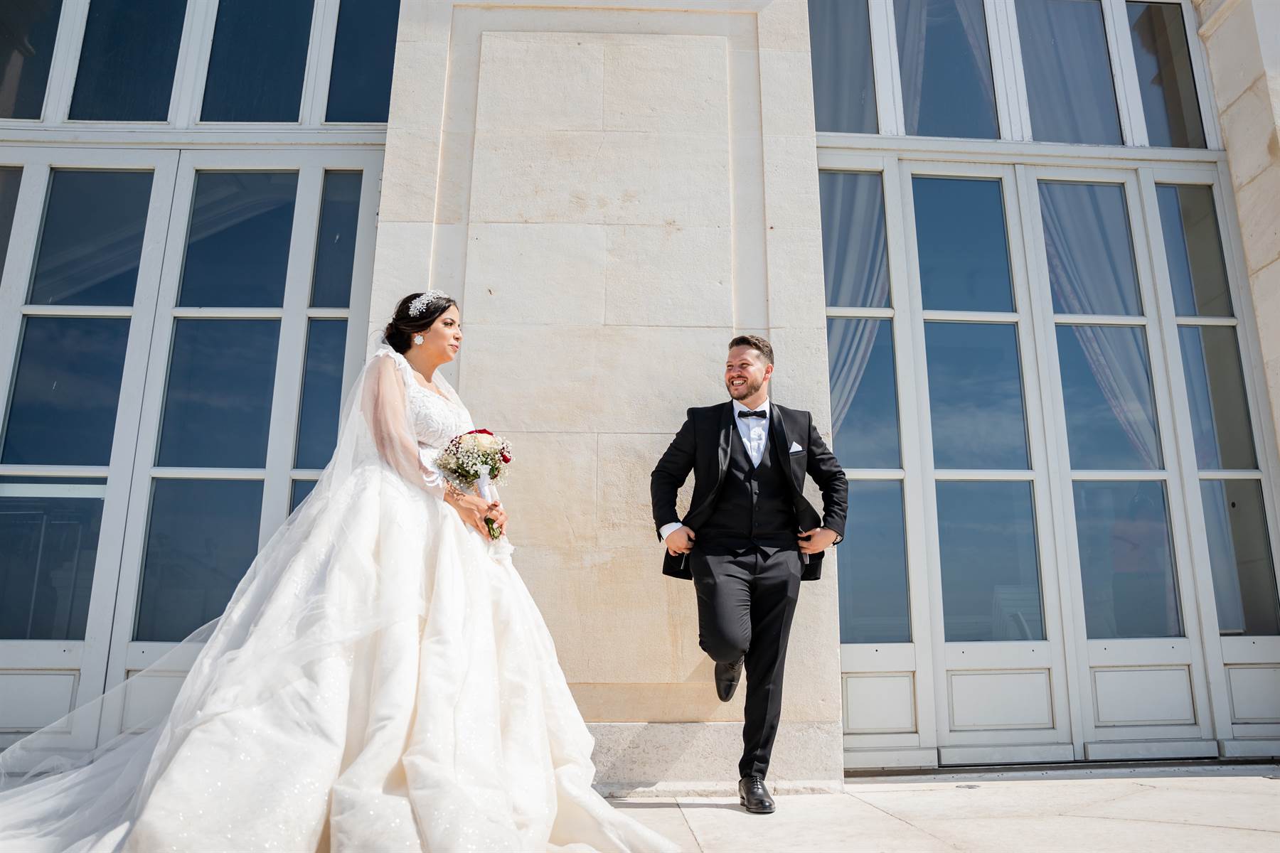 Votre Photographe de Mariage à Marseille et Aix-en-Provence : L’Art d’Immortaliser l'Émotion sans Compromis 10 Votre Photographe de Mariage à Marseille et Aix-en-Provence : L’Art d’Immortaliser l'Émotion sans Compromis 8