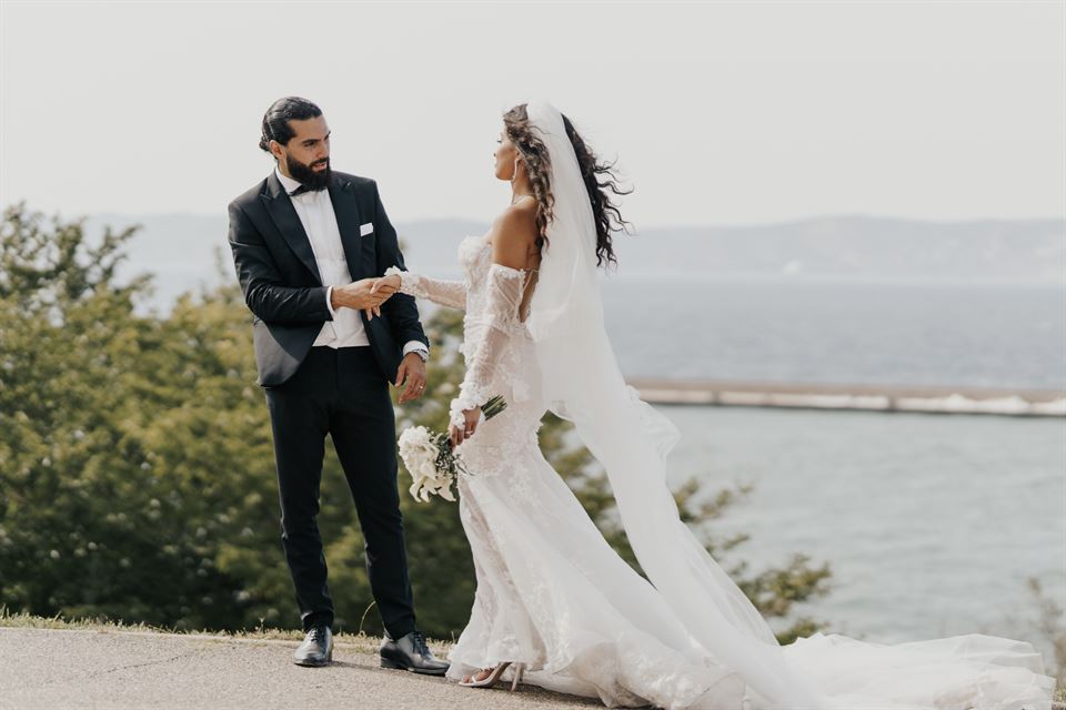 Wedding Photographer Aix en Provence: Capturing Love's Embrace 35