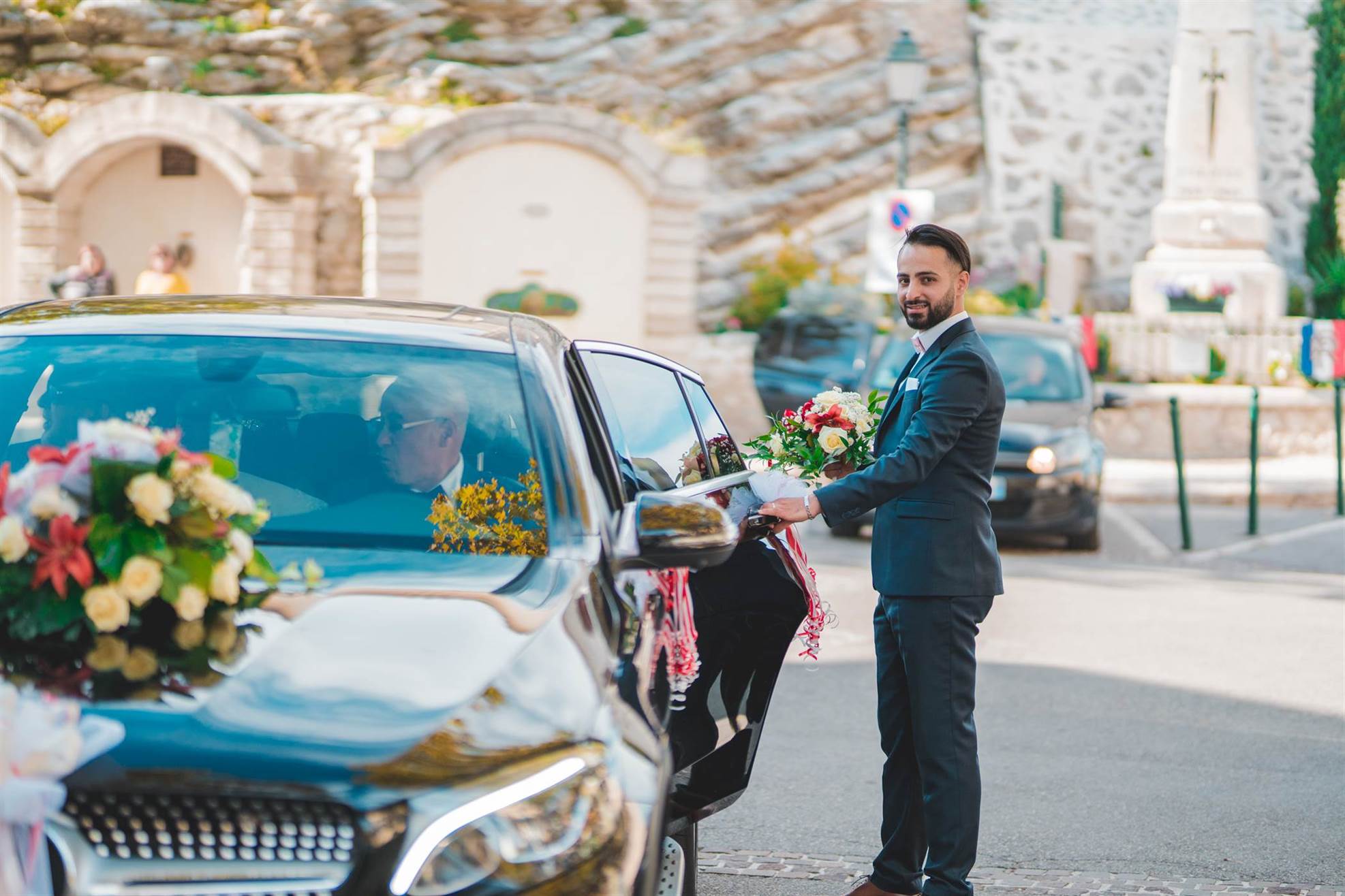 Immortalisez votre amour à Aix-en-Provence avec Nassim, le photographe de mariage passionné 145